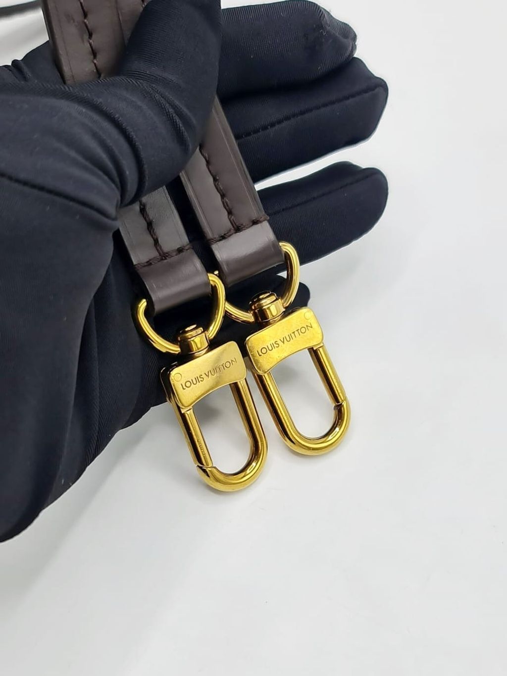 e9588eac-d7d7-4d8c-9ea1-6c26ae974333