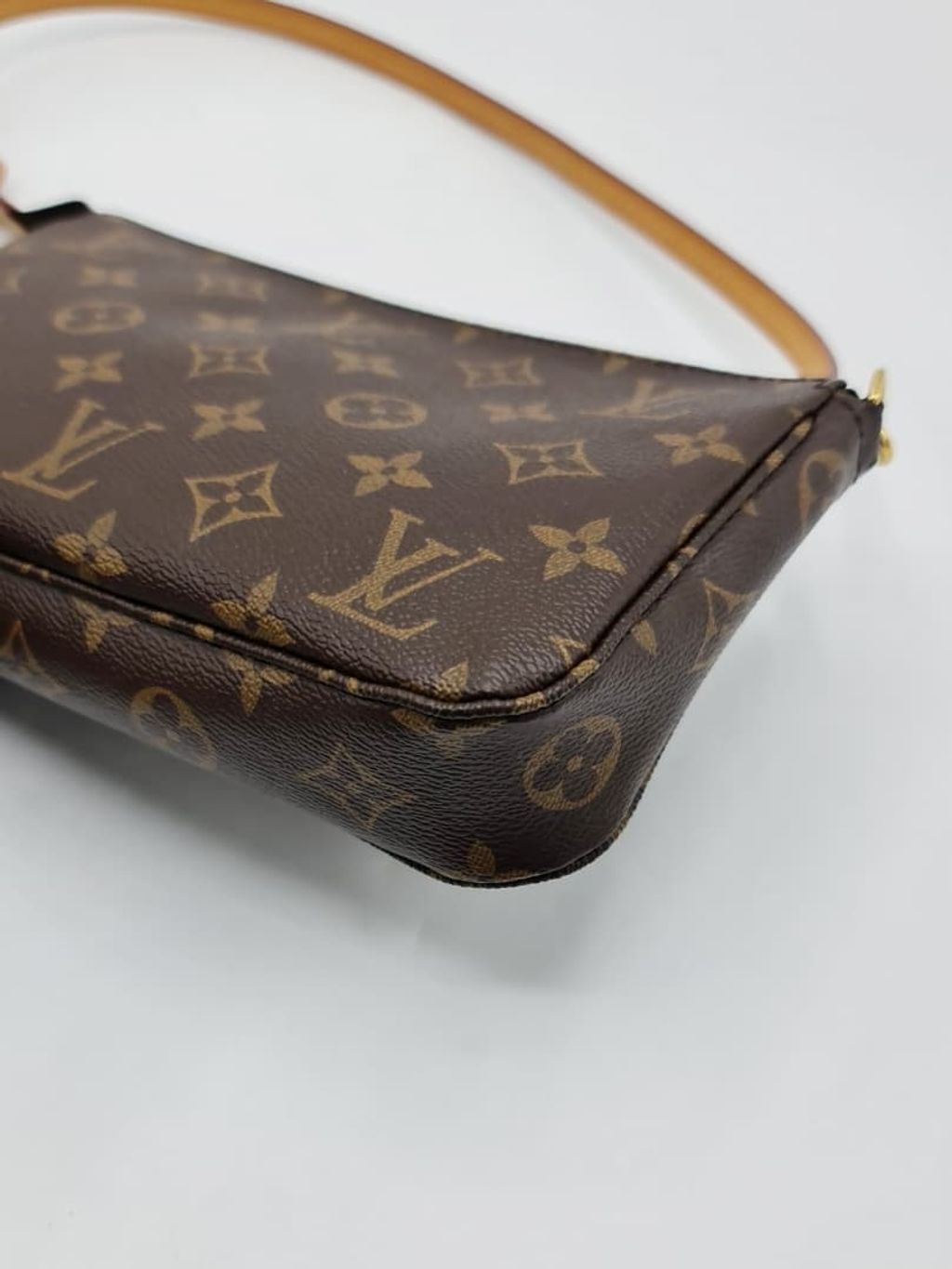 b4bace4b-6c74-4327-aaeb-ff299bcda75d