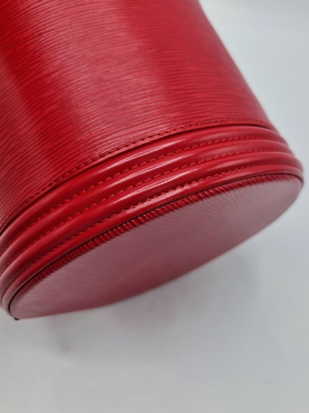 61f02de3-121e-4d48-bb9e-8633324aa3cb