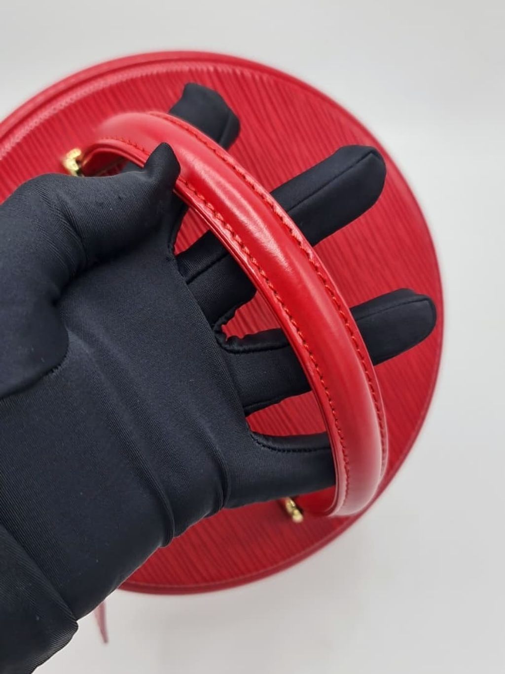 d8df4d67-9410-47e5-8c2b-e7f5c3f55890