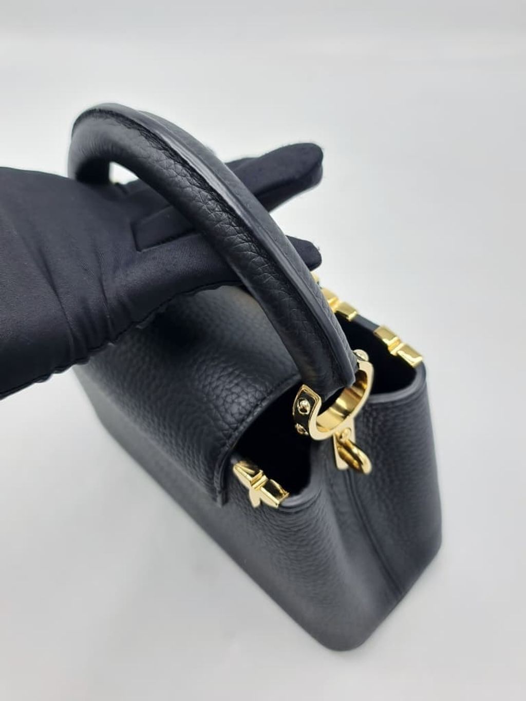 0d8947ba-7ff2-44d7-b54d-ef80fed6afc8