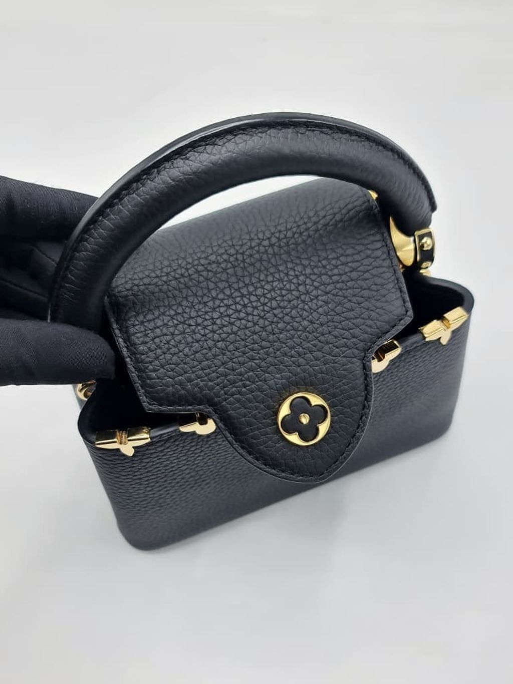 8743cfaa-756f-4af0-981b-e972eeaf9932