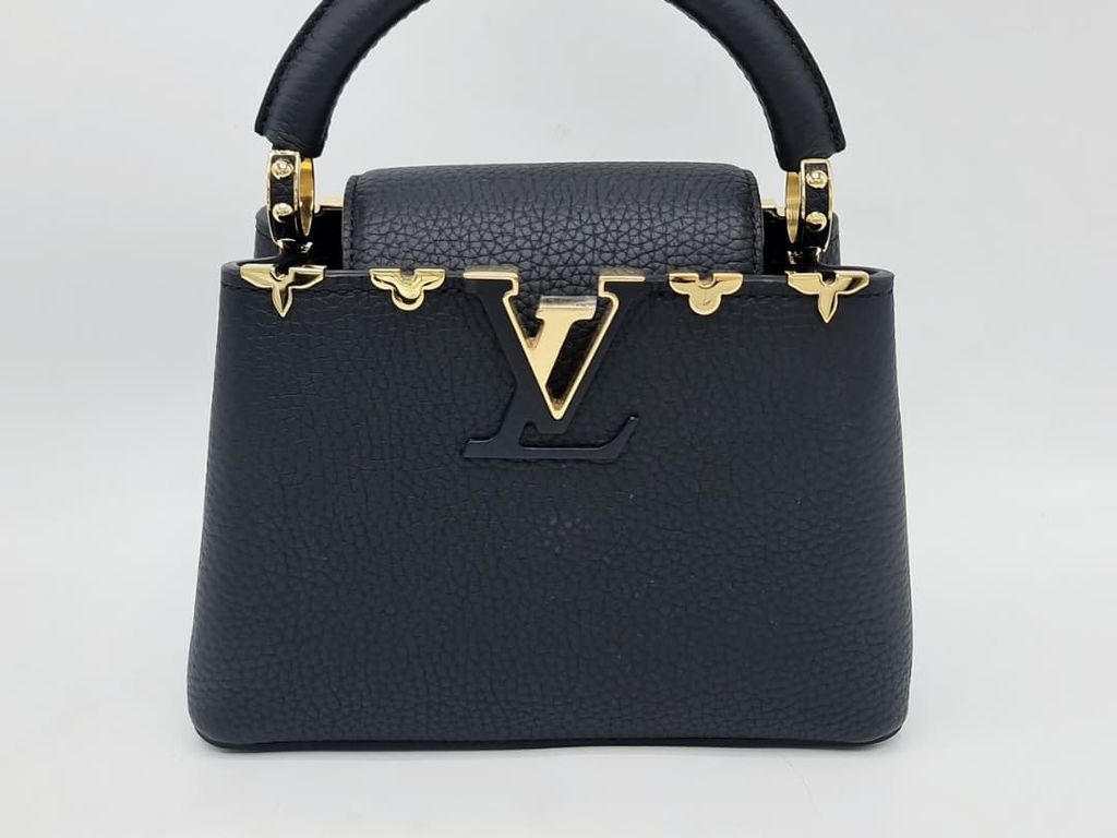 6a00f6ed-e42e-4e6c-97b4-5baa403b5733