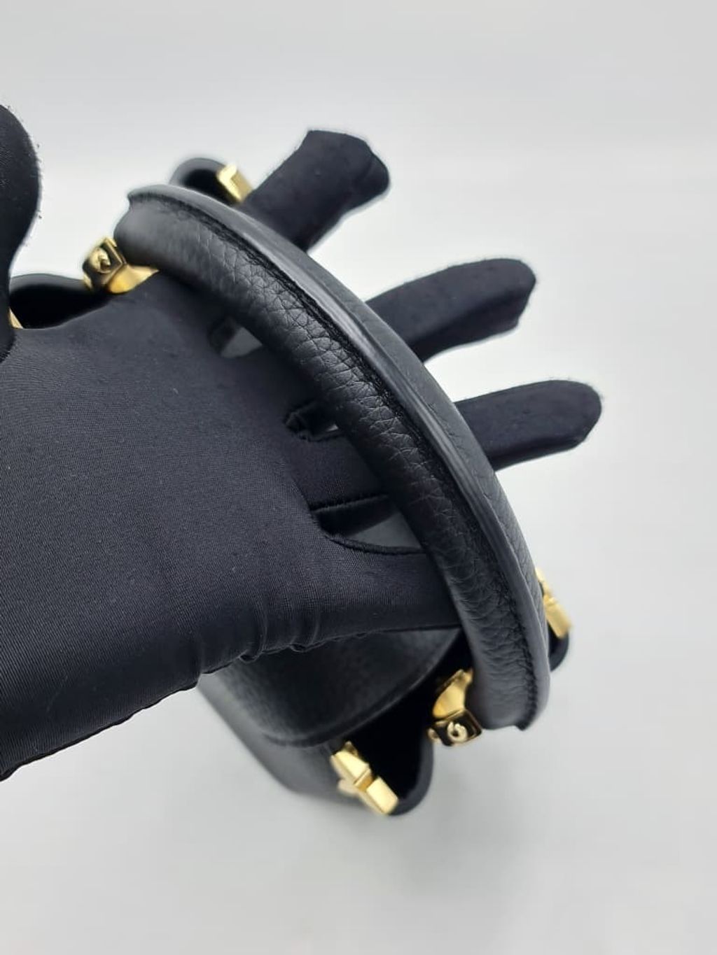 01702316-2f26-4476-bcf7-edc8cca0c5a4