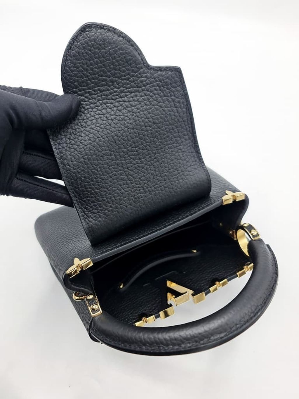 dad66610-edcd-4c30-b89f-3a8b2490a495