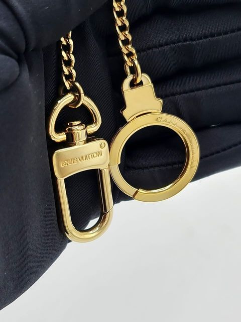 6cd96caa-a73d-4efa-84d2-3af1f495be60