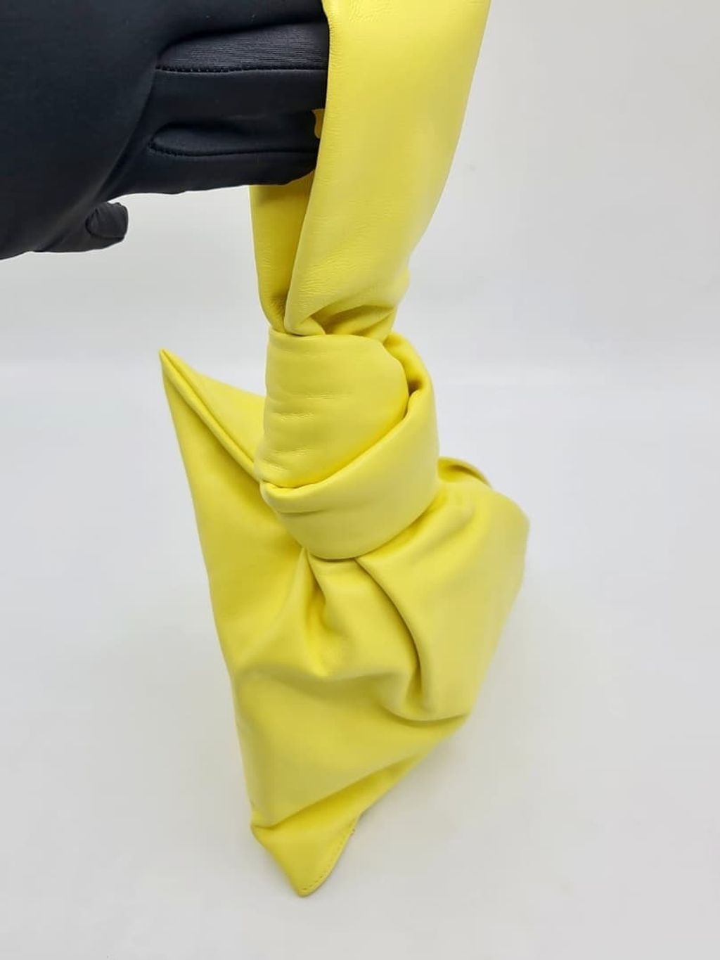 c937f426-b032-4623-b4dc-fb1de6f27ab2