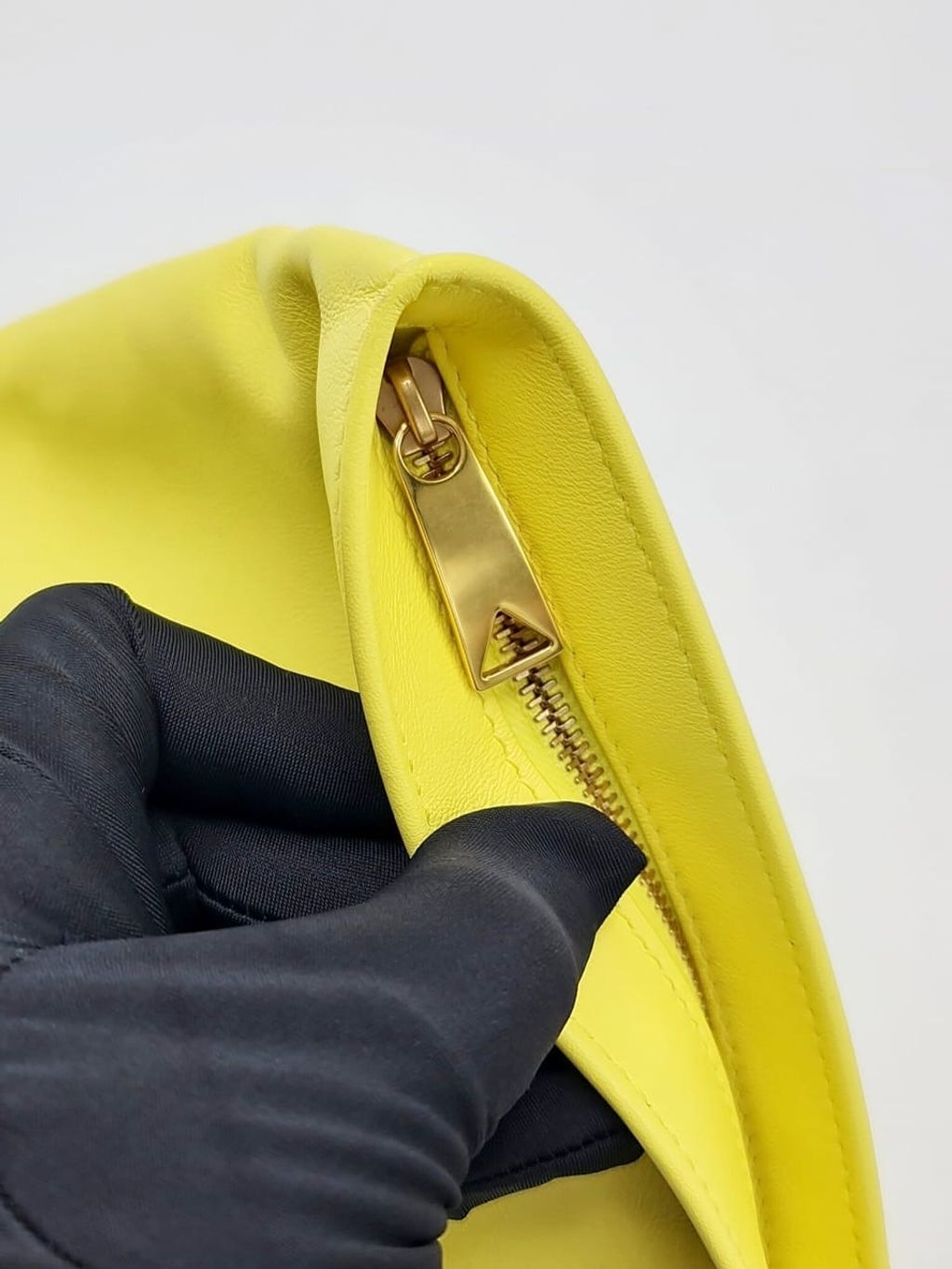 87901c8e-7c7c-48a3-afd9-8df5cd4a229a