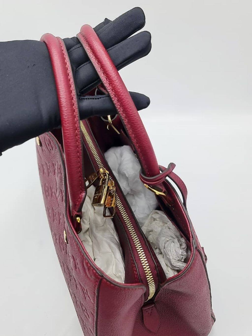 14812da6-fdb8-42d5-864b-c34f873633dd