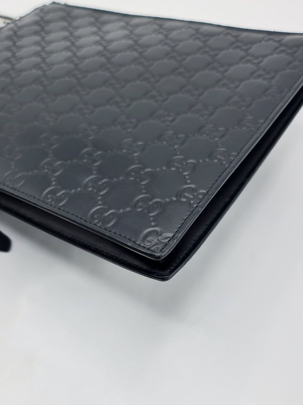 35fe14ea-35a7-410f-b362-e928365315b6