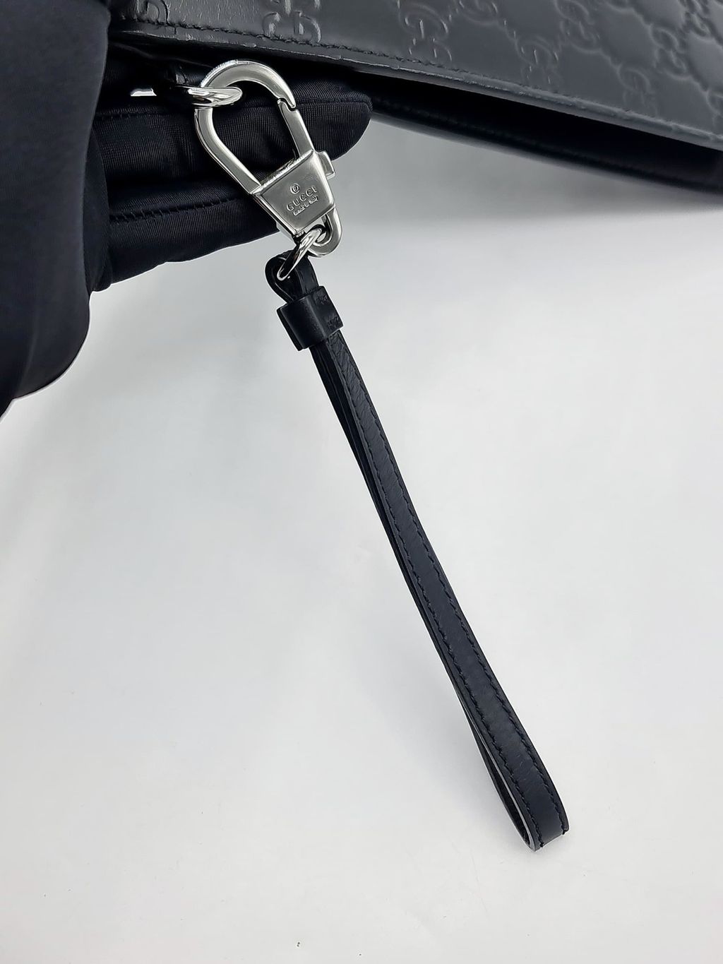 345a7b56-7581-4ee3-a927-b10fcd9a2efb