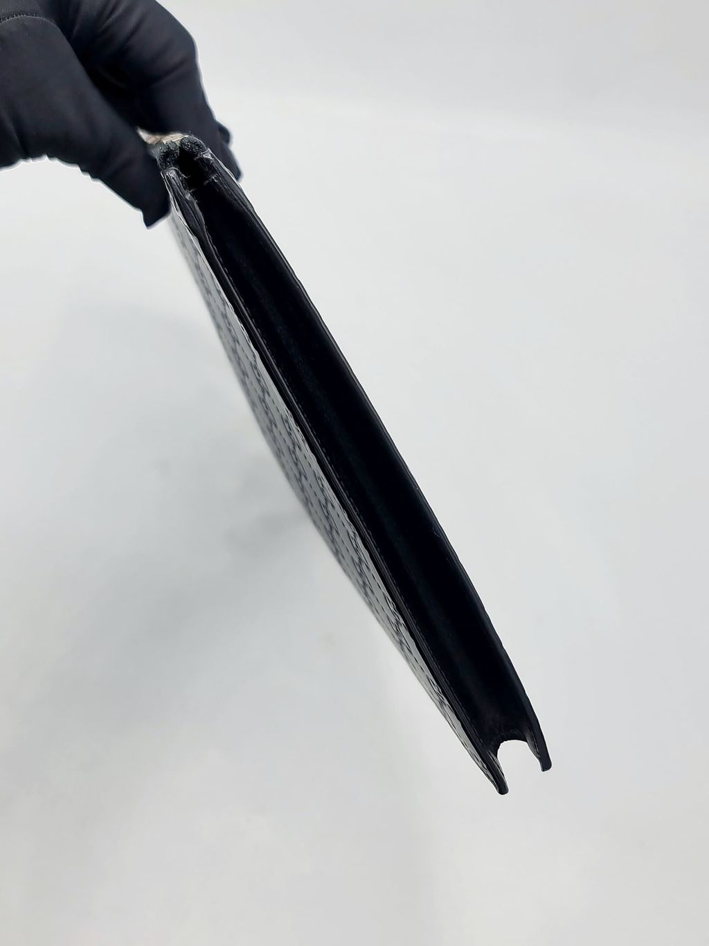 6ea0222d-f8ed-4d58-96d3-767ed1c8c5a5