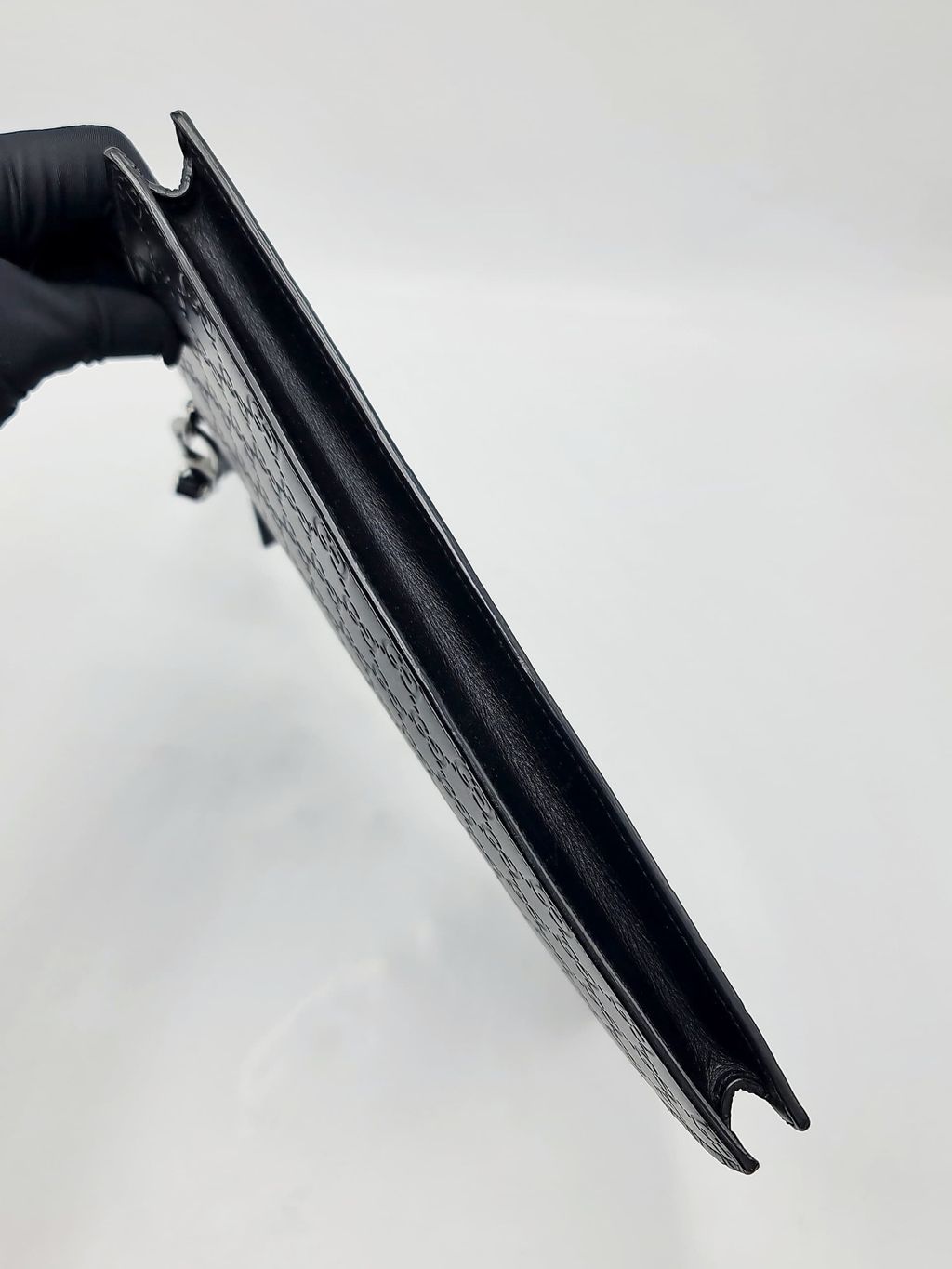 866d7a38-f61f-4b24-882e-f2941ad2edf3