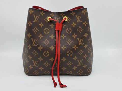 2acec991-1c4f-46c5-b8d2-e125de2c189e