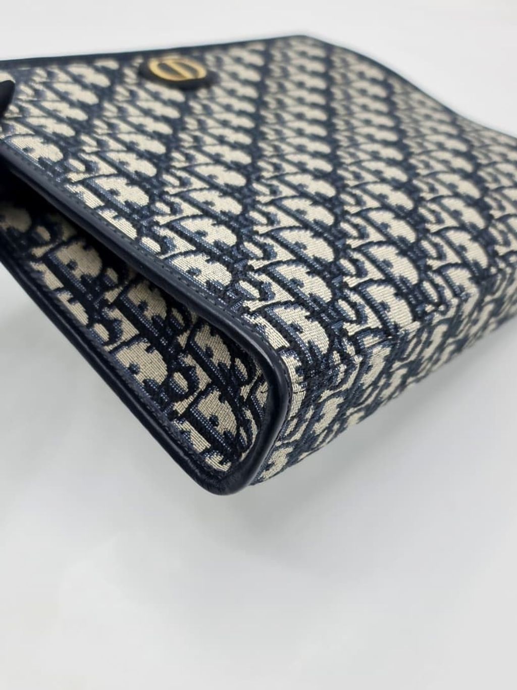 d49873ad-55ba-45f0-88c9-bff2e88e9da5