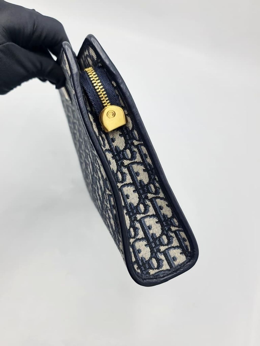 7d66f3d1-8355-4ef6-8b95-8a33033622c9