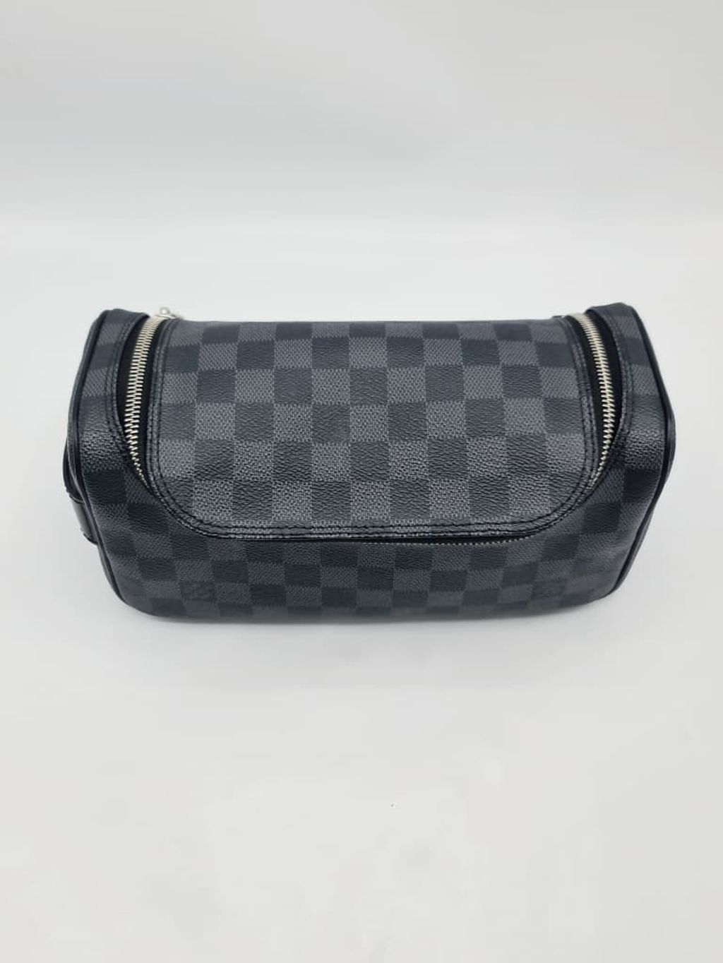 bb8b3fdb-75d0-4c98-990d-1399eb17b3d8