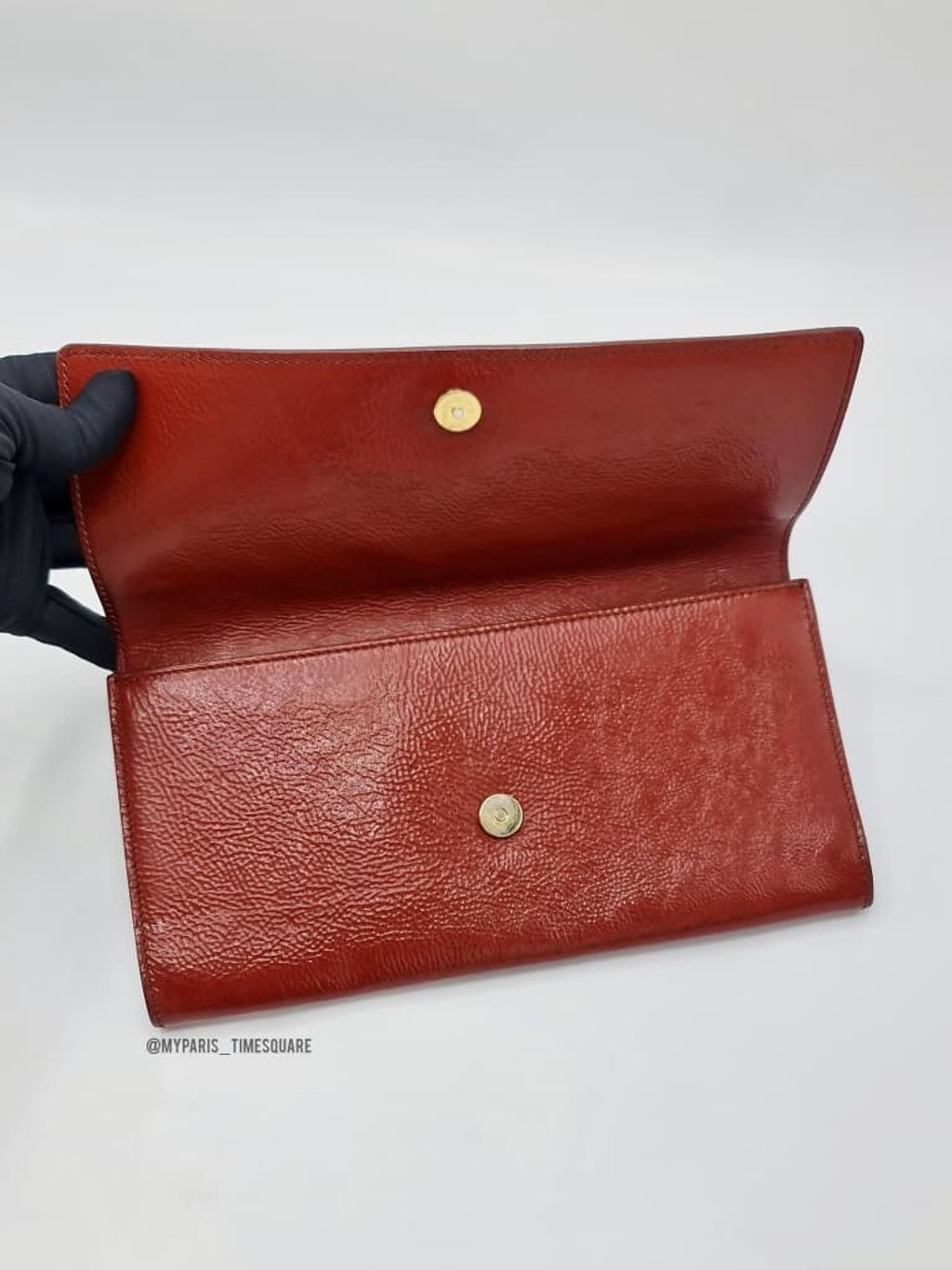 cec833f0-d7f7-4315-ac6a-948c46ccbaa9