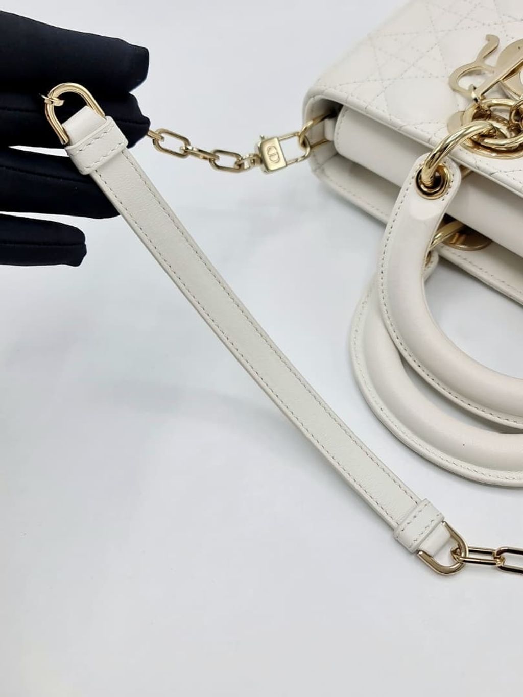 13da6633-e44e-441a-ba63-112729d00b21