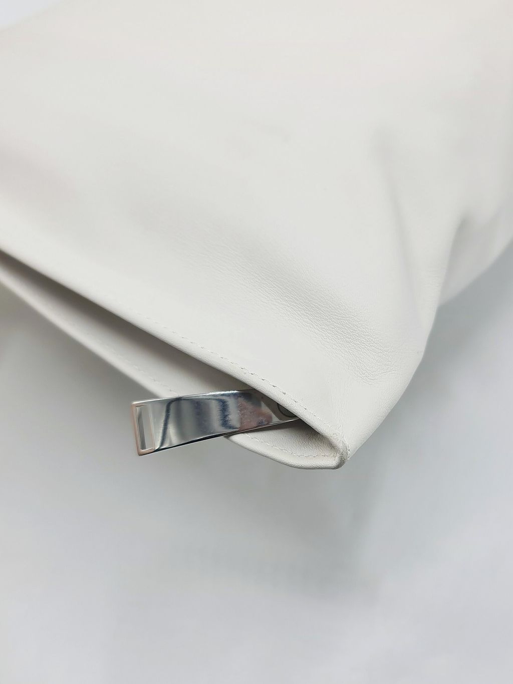 fa7efec9-da43-494c-8332-14c0735a6e20