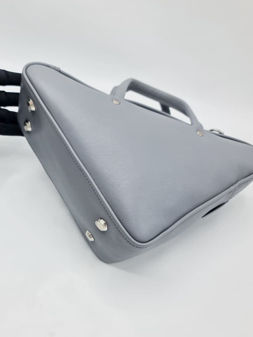 80699343-53b8-4d98-acbe-c5a7119d9c7d