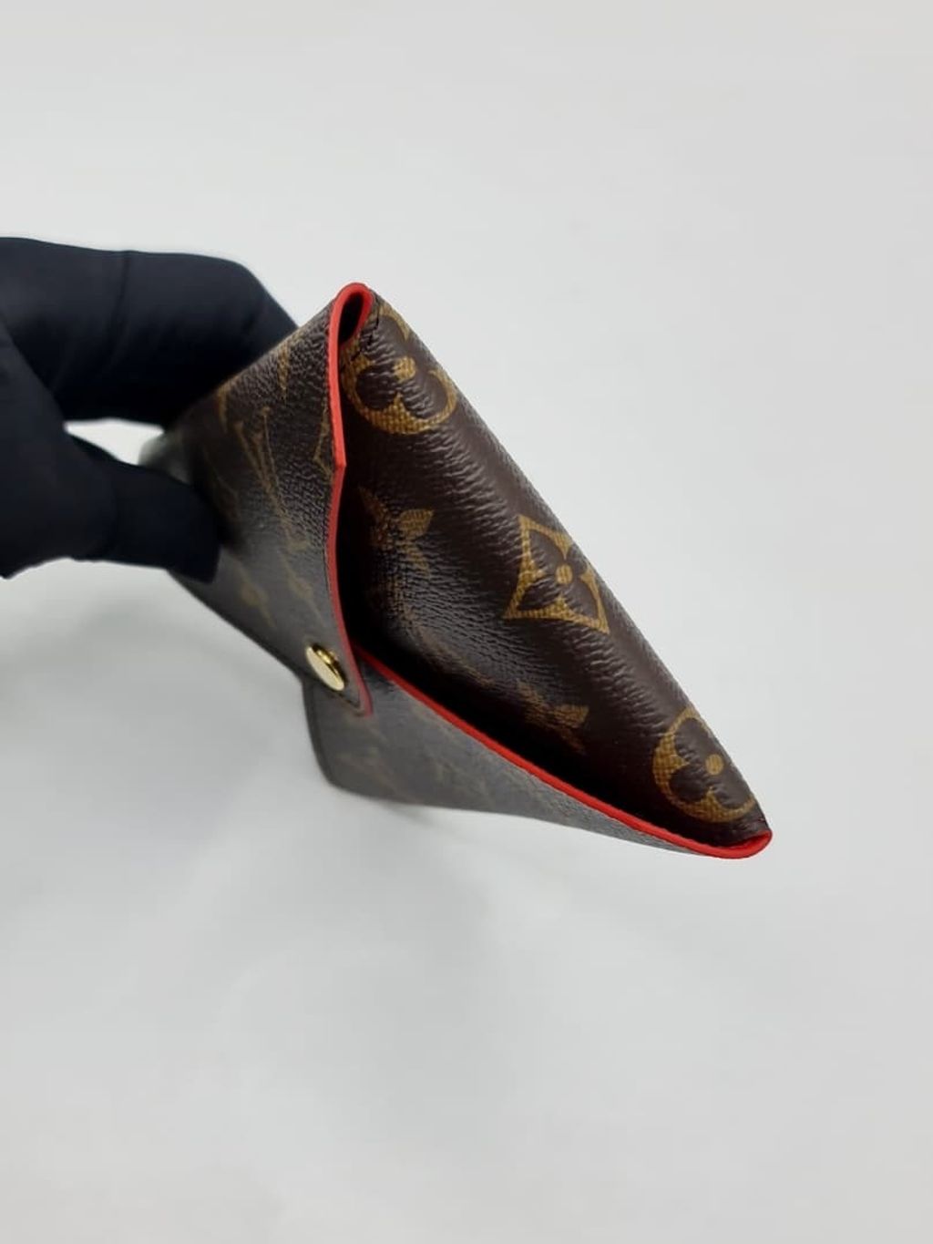 fdf56494-902f-4210-9177-a335b7f9b82b