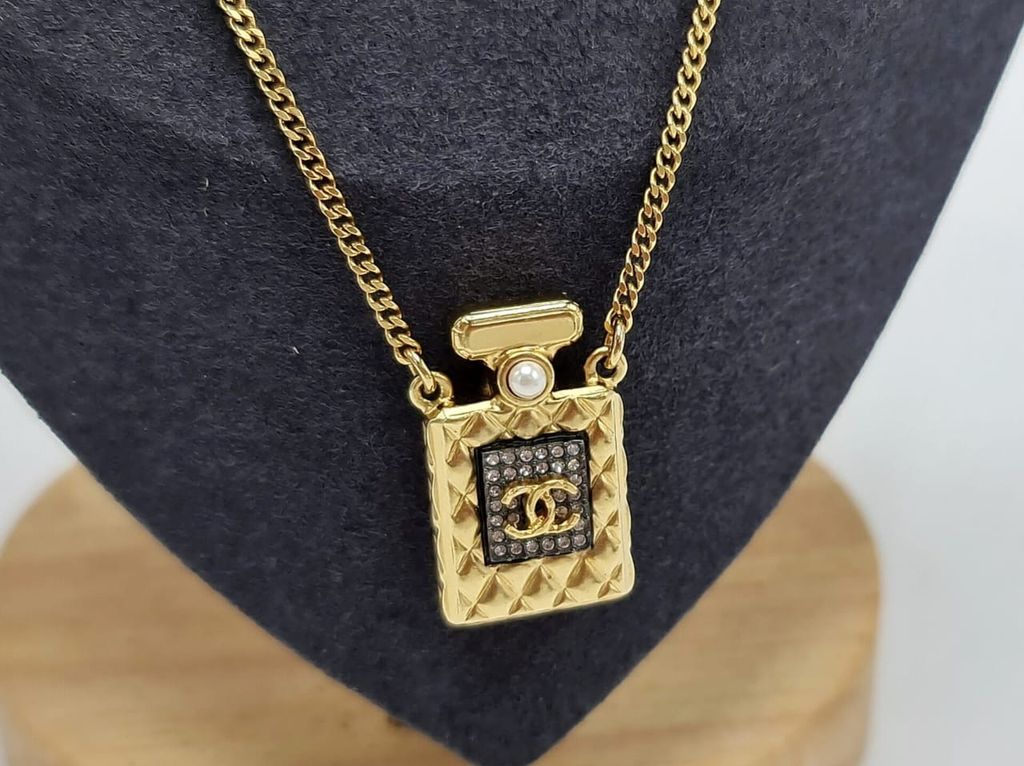 96a7f98d-1372-42df-a55e-0301796666bb