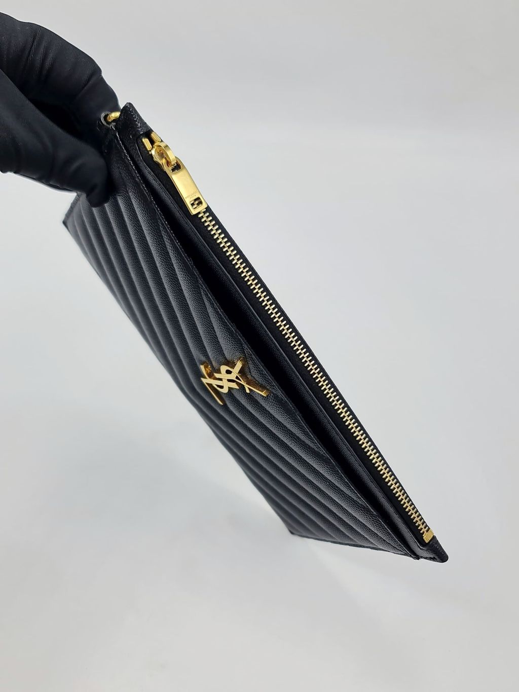 8ebf7484-70fd-4588-b7a2-2050db834a2d