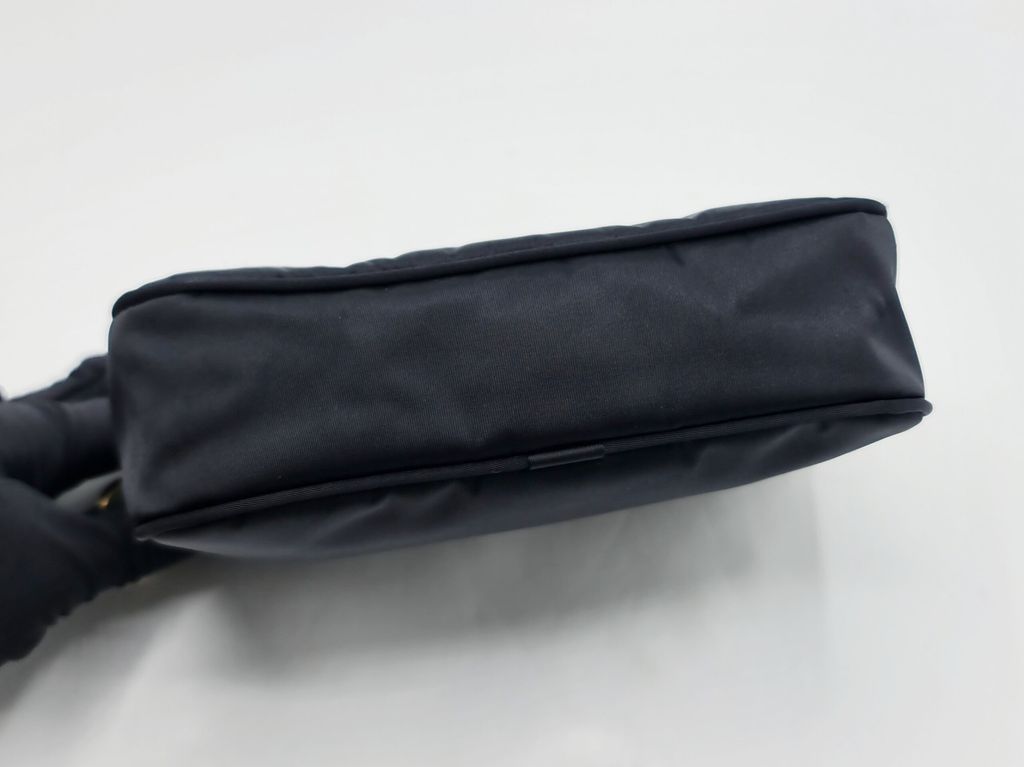 5f56ed29-daac-433e-842c-17325e52a10c