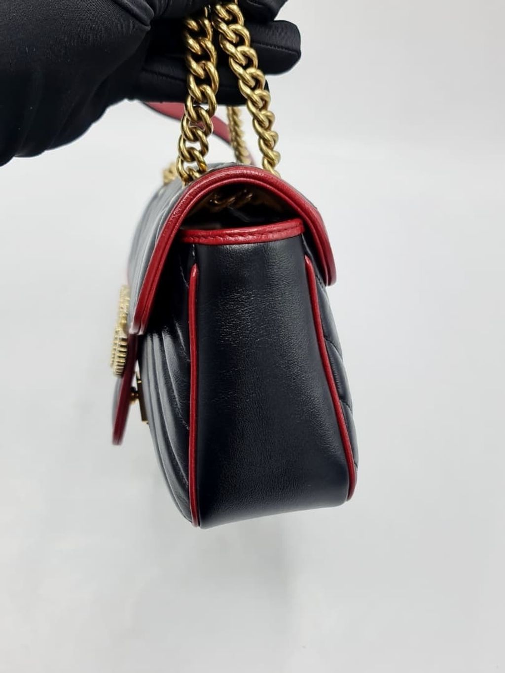 b48d950a-3c10-46f6-aa8c-9adc4efa4126