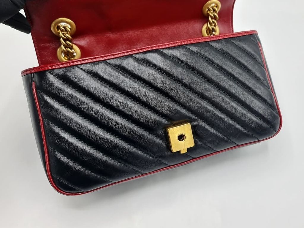 343c79c7-e913-4c38-8168-bd7b018ab104