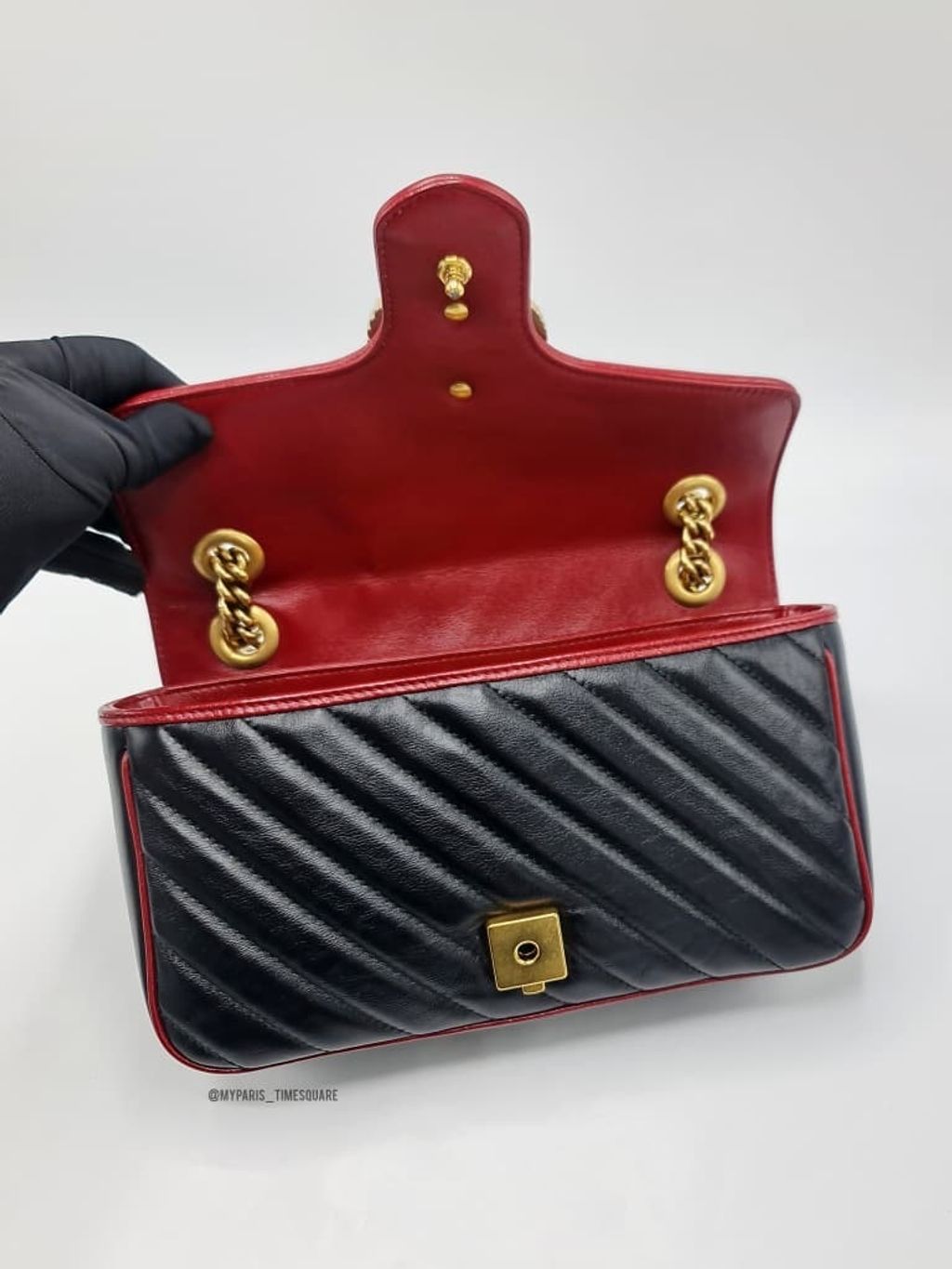 c14c76d2-b7cc-444c-897a-08778deb5a91