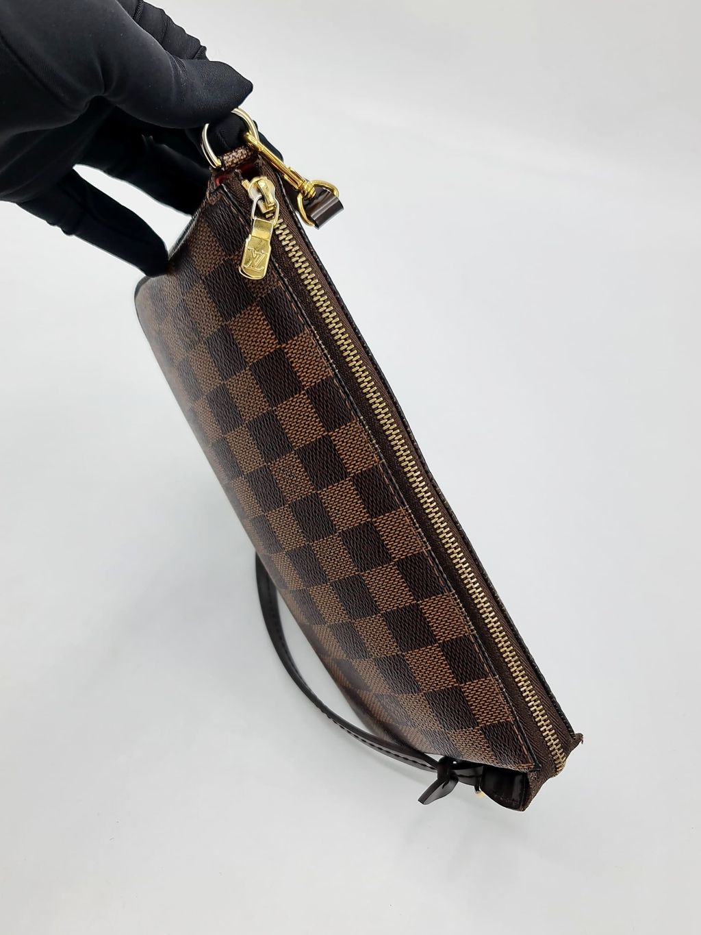 63d661d1-75b4-4fa0-ab74-c17c60f90336