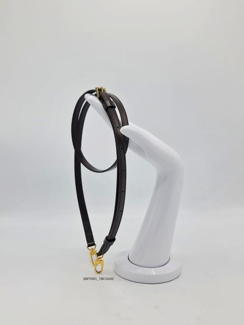 df20a1d3-e231-4de1-b7c8-f9399d95624a