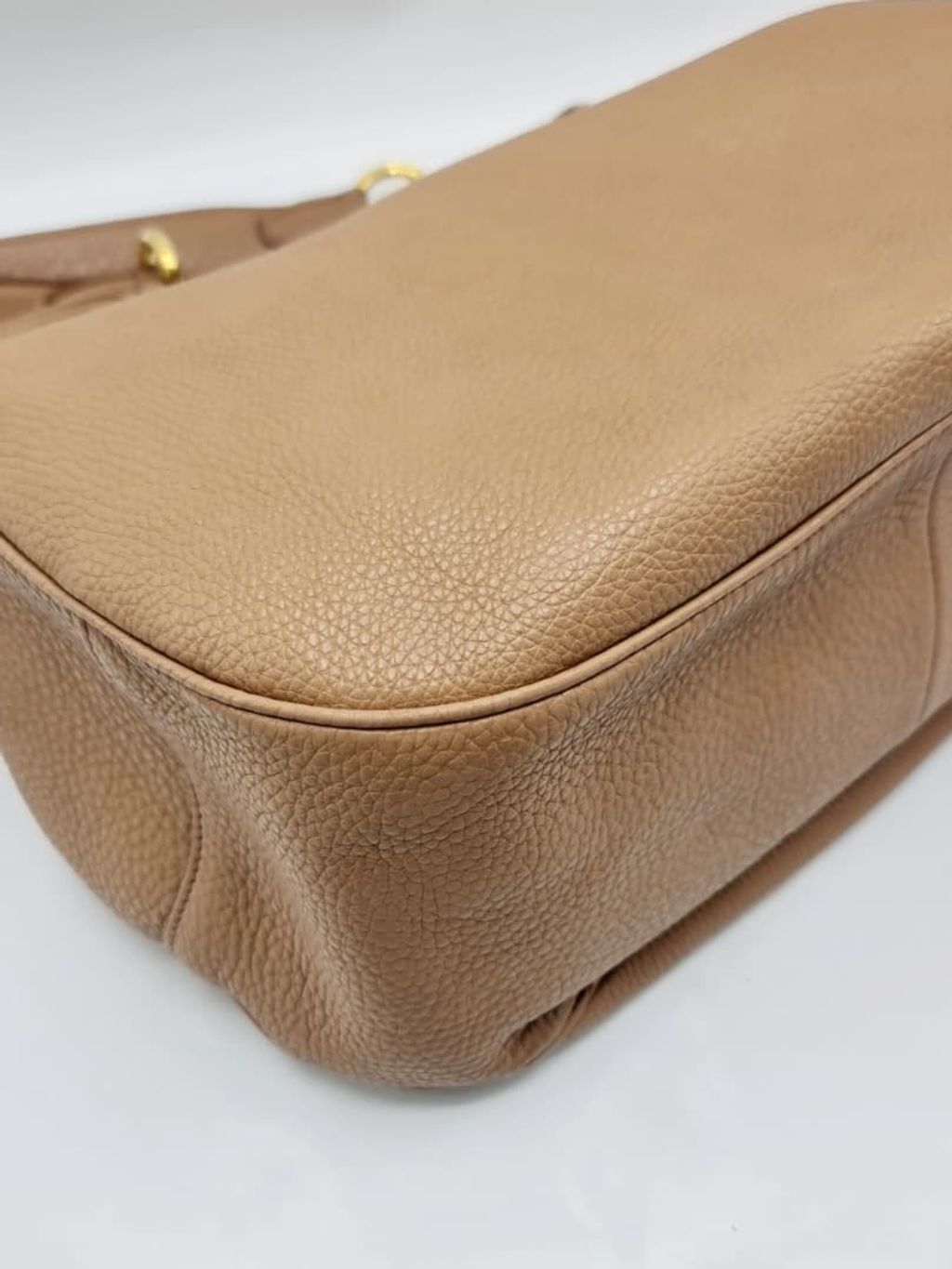 8b9bd2ff-88a9-4306-9385-d90e2f873c80