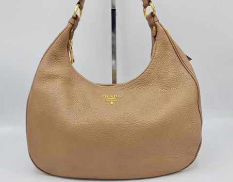 657f7547-b8d3-4a98-8dee-e2834df3736c