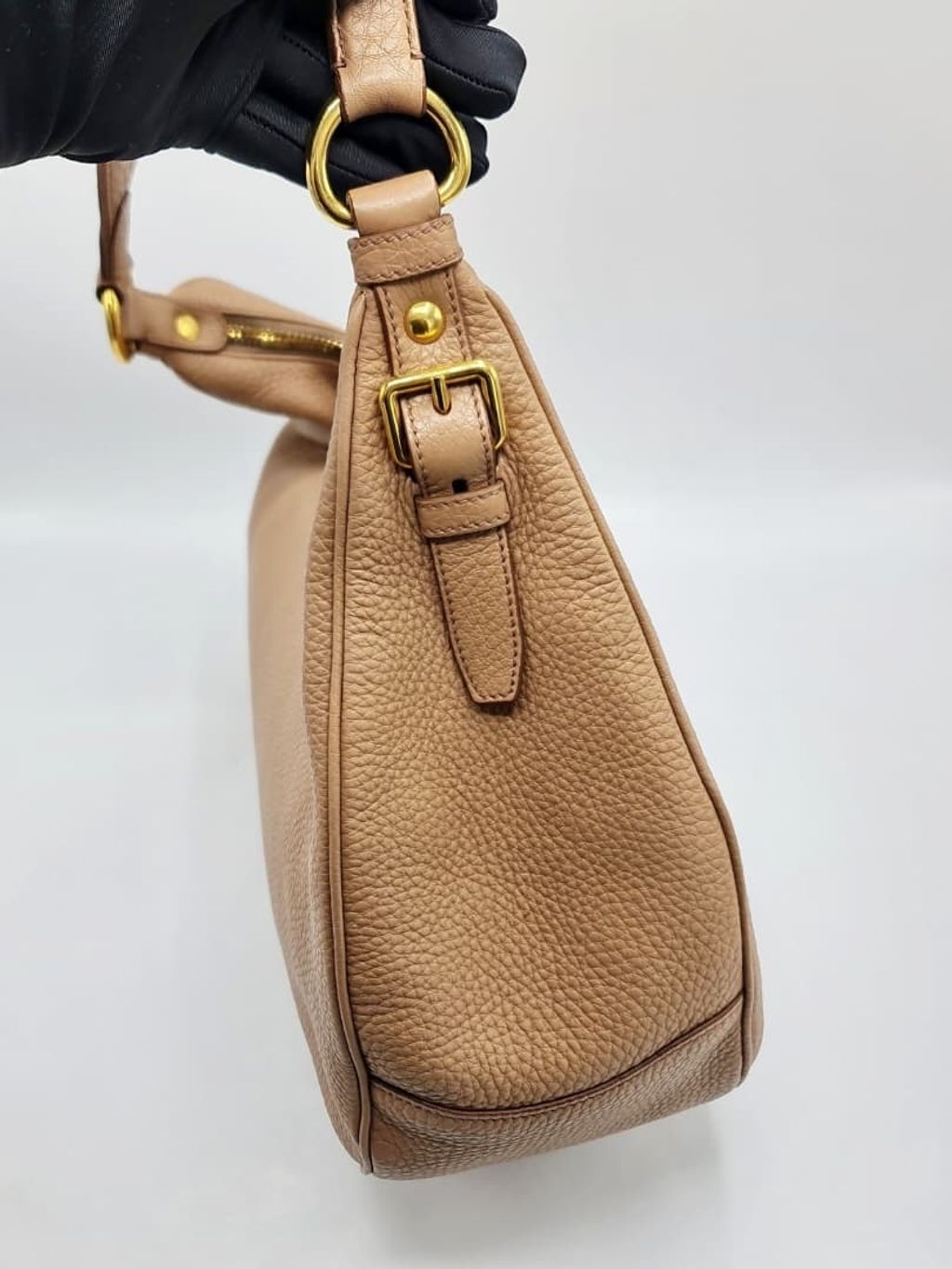 dbb73138-4b3d-426c-a7b1-e01c4507ef23