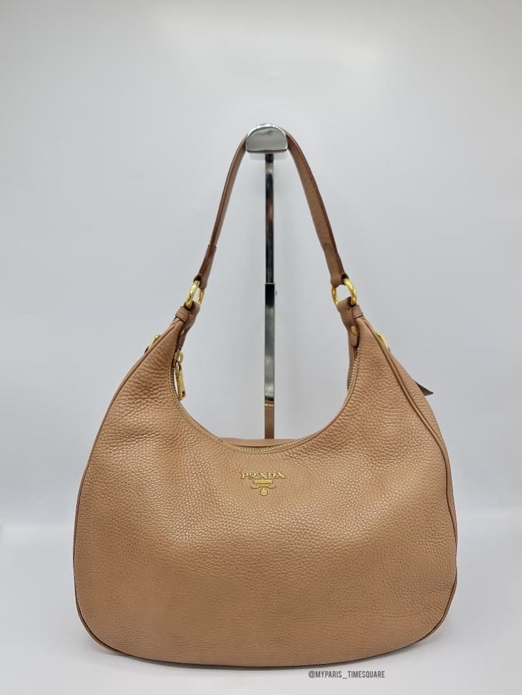 08842802-4b33-4f99-a77f-a082e1dd2bc1