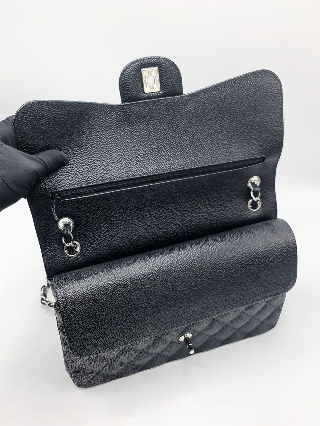 aaa33823-5f38-478b-943f-fbd091c9e23c