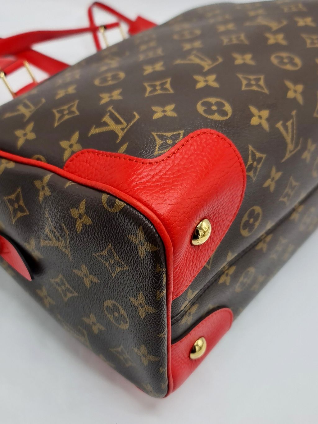 583e7ee4-cbce-43ed-98d0-d9947736b6f5