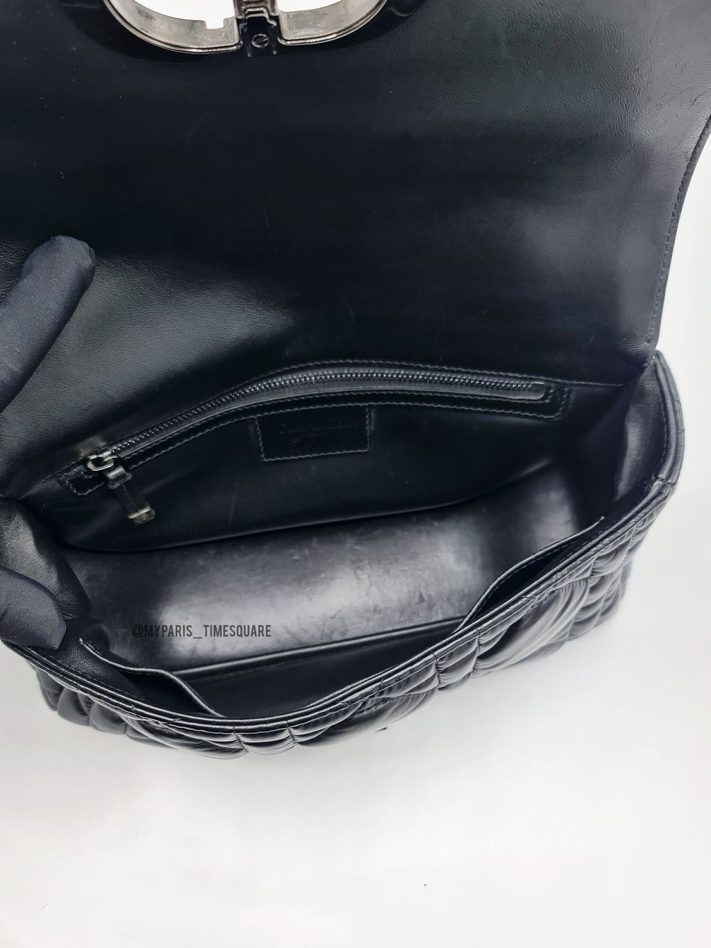 44ddfcdd-1a0d-42d7-a85f-50bb9a66bb24