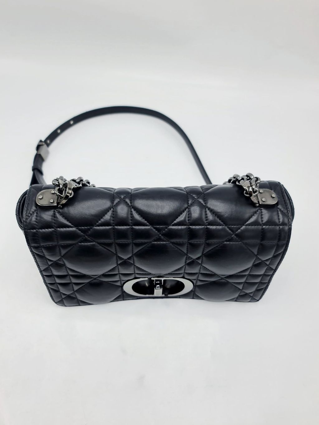 ed23633c-20d8-414b-bd29-436016780777