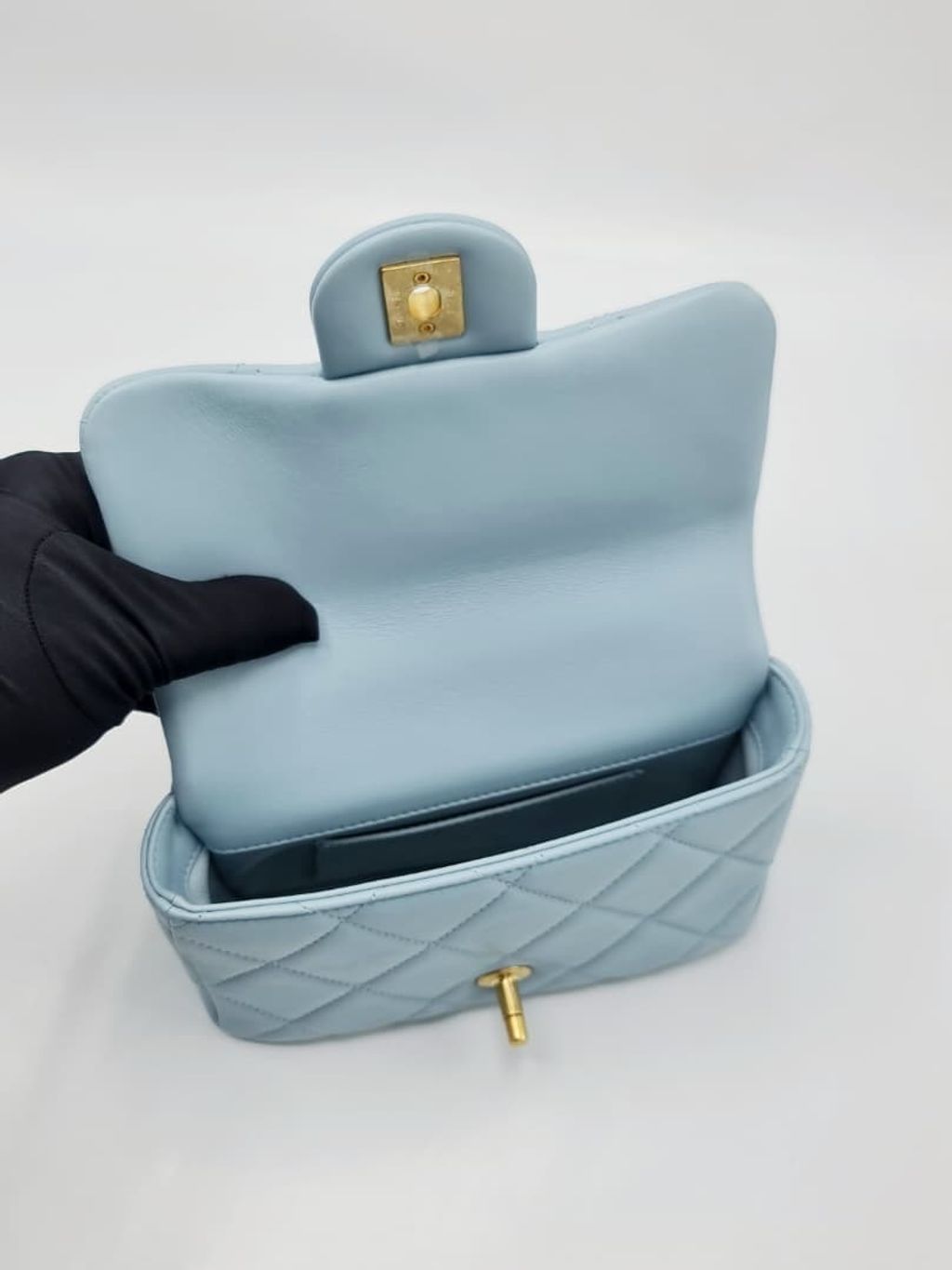 366b66b6-b36a-4745-b53a-46ea36506049