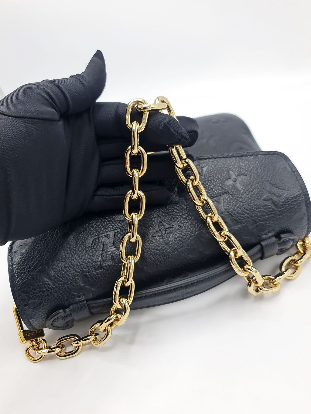 c338d541-81a1-490f-b630-98efb2672b96