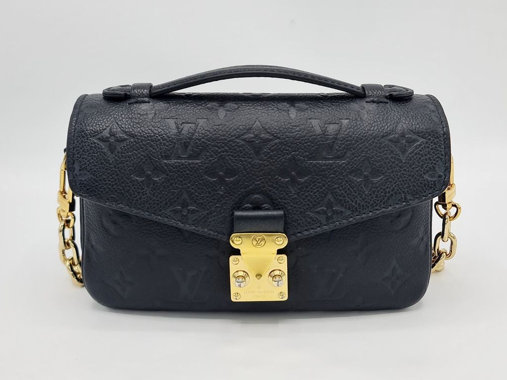 3cf2c402-0e82-45fc-b655-418a8add0775