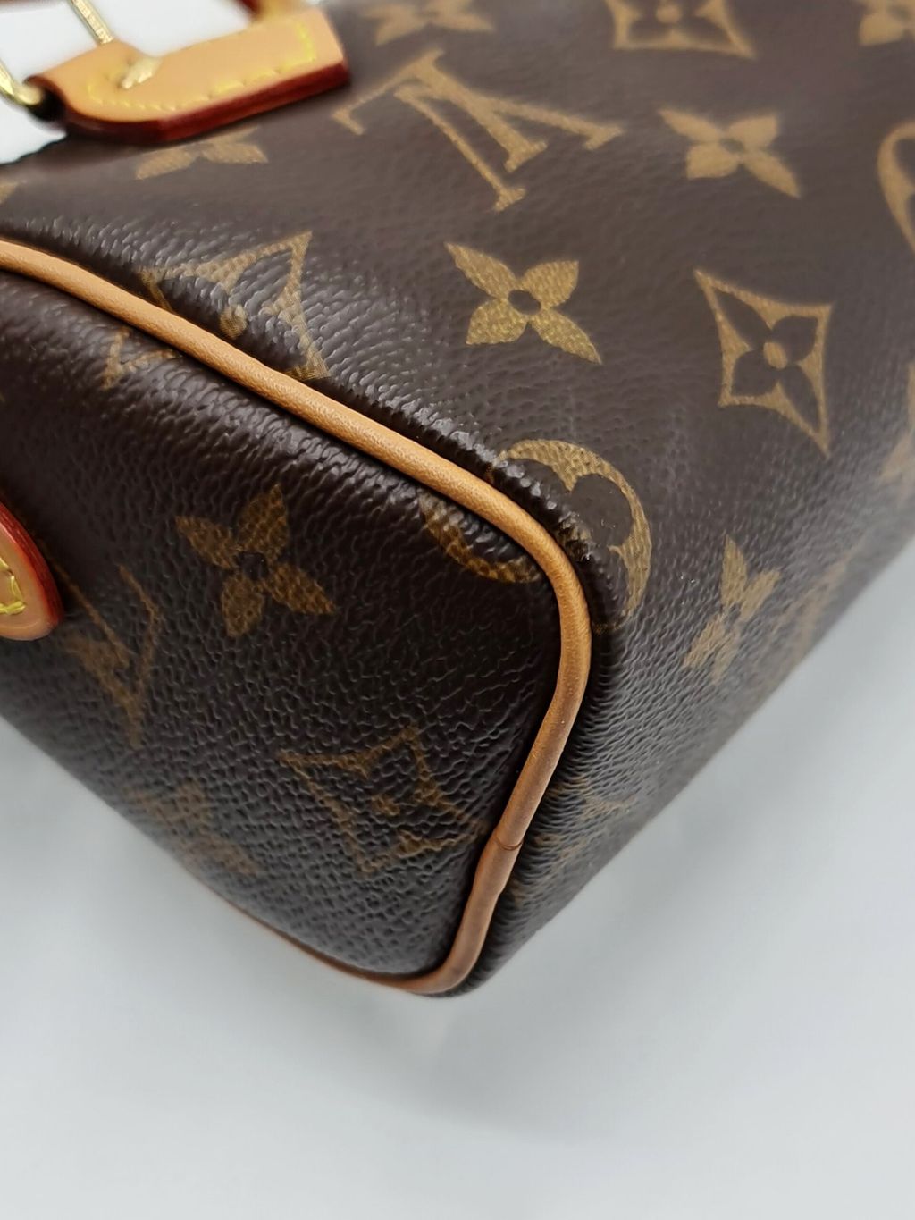 e8eeb94e-f531-4601-8fb0-cb7e7e9e67e8