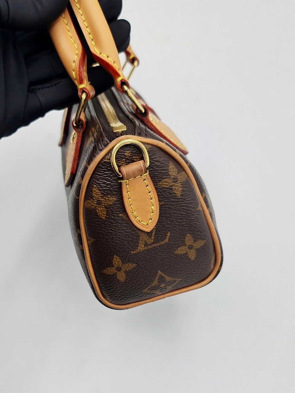 e4e599e1-94ee-4f8b-8d9e-1a521931fbea