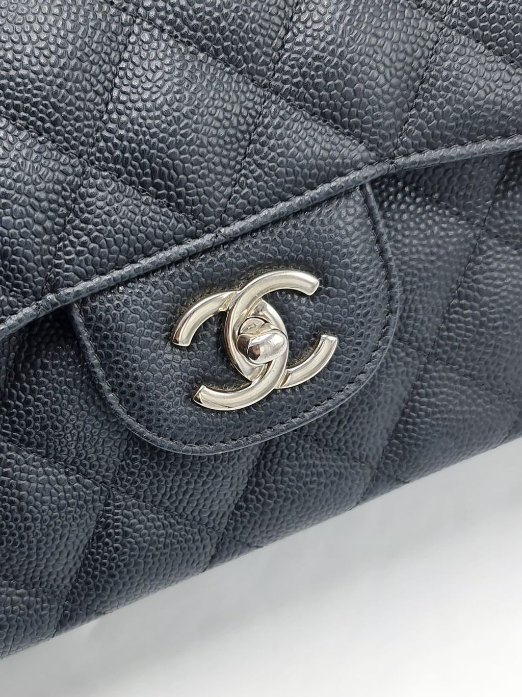 e5d69629-9660-40b0-b79e-af64ee5ca026