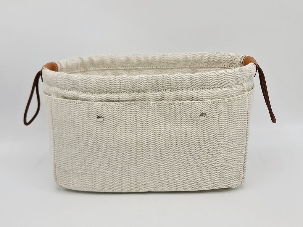 5ff33643-c33d-42db-ae63-fe6c6b51ee7d