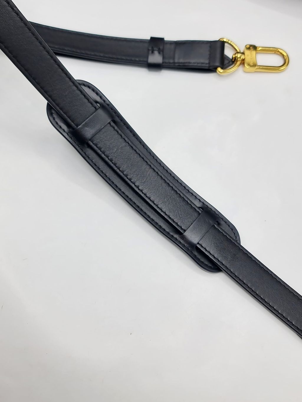 cb9535f7-3479-4a41-809b-e78824bc1aab